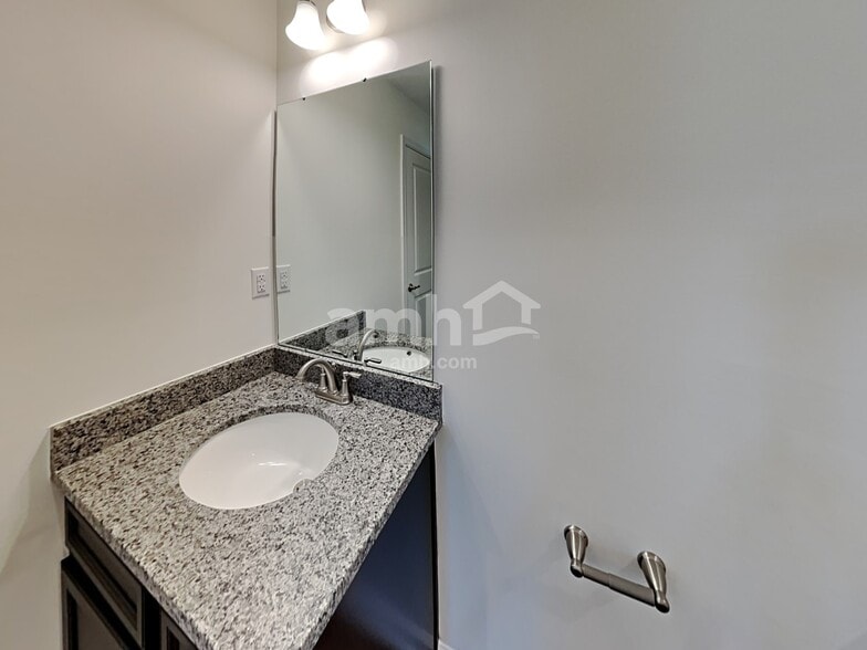 Building Photo - 5329 Cairo Ct