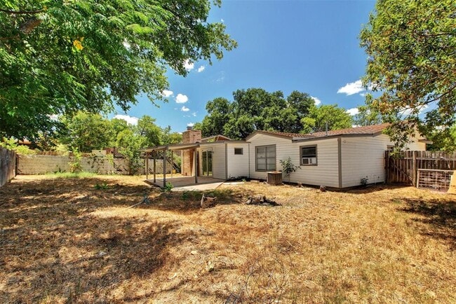 Building Photo - 8705 Parkfield Dr