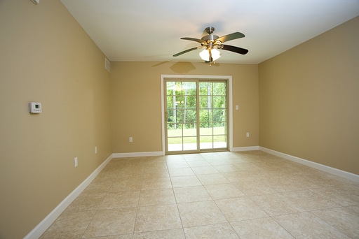 Building Photo - Beautiful Luxury 1B/1B Apartment in FWB in...