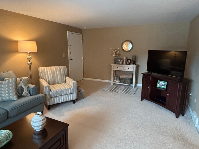 Living Room - 20 Guilford Ln