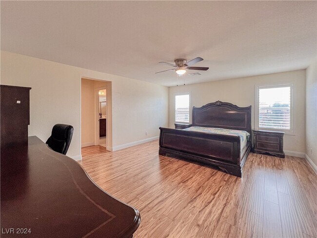 Building Photo - 9201 Verdugo Ridge Ct