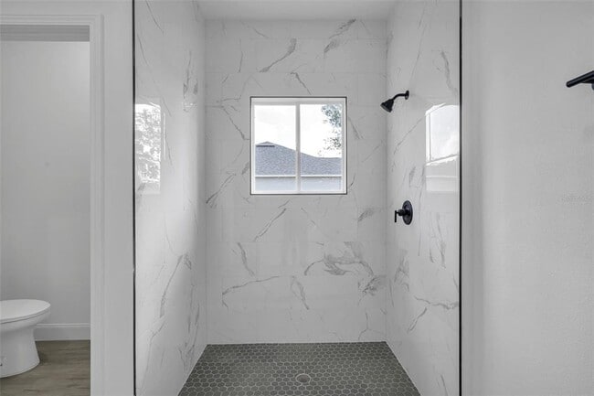 Building Photo - 2211 SW 153rd Pl Rd