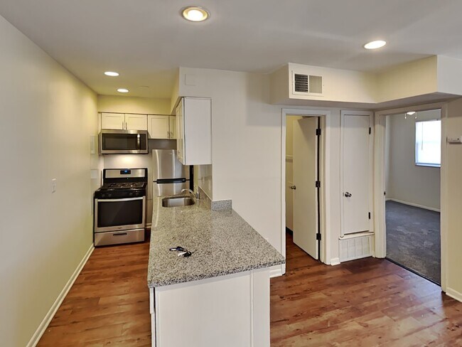Building Photo - 31 Chittenden Ave