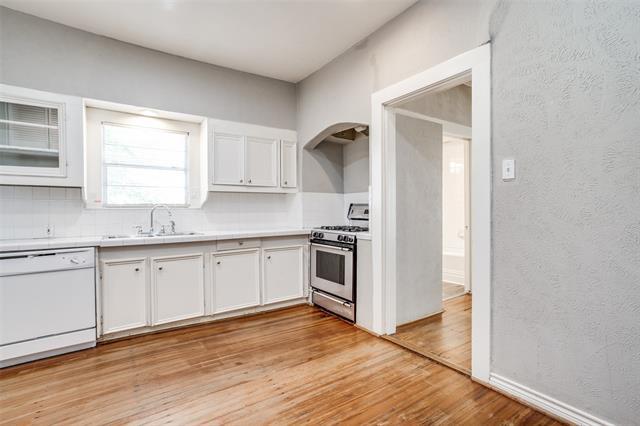 Building Photo - 5415 Bonita Ave