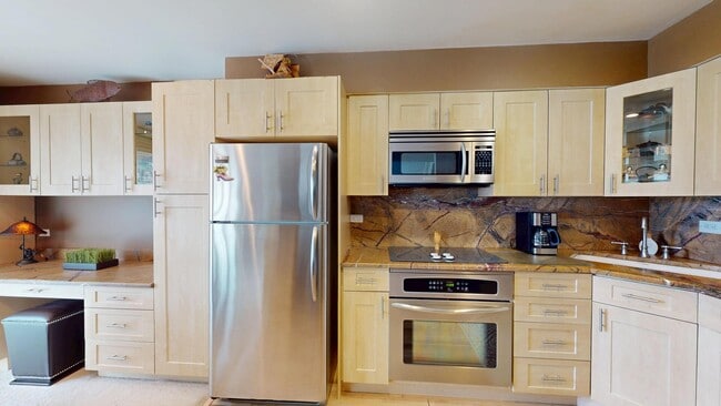 Building Photo - 8305 High Point Cir