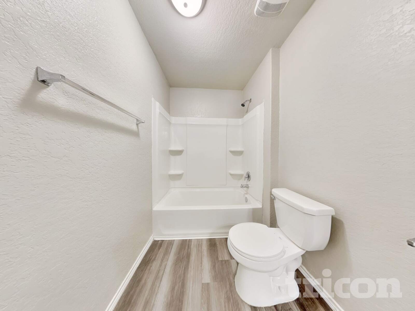 Building Photo - 13231 Ashworth Blvd