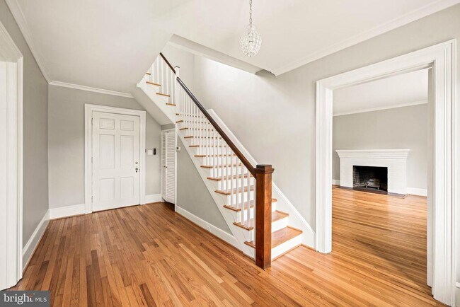Building Photo - 3408 Wessynton Way