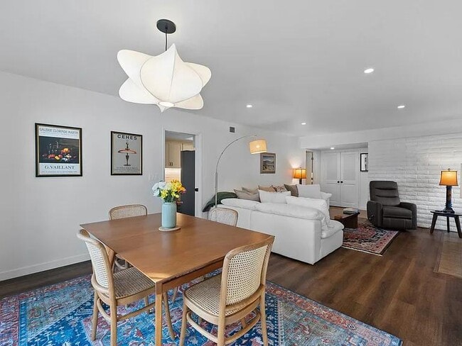Building Photo - 4517 Collwood Ln