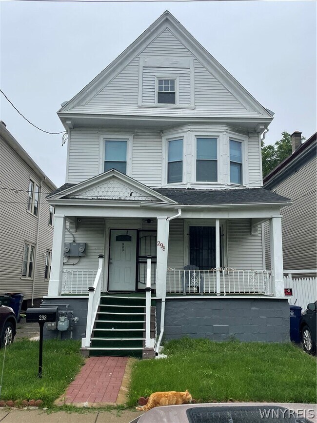 Building Photo - 298 Winslow Ave