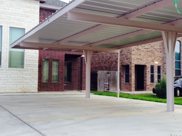 Building Photo - 1203 W Fig Ave