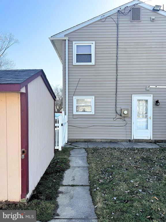 Building Photo - 318 Ashbourne Rd