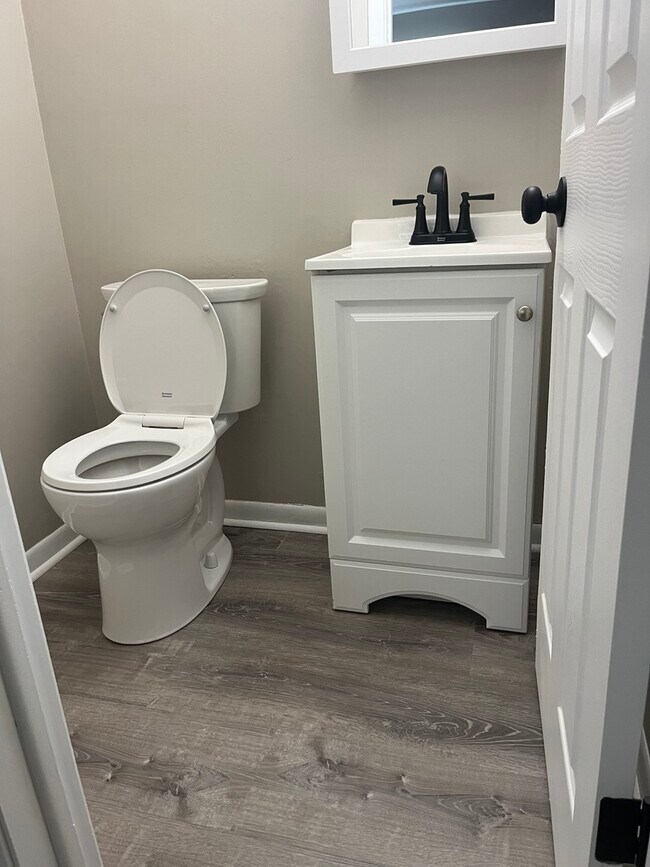 Building Photo - 7041 99th St