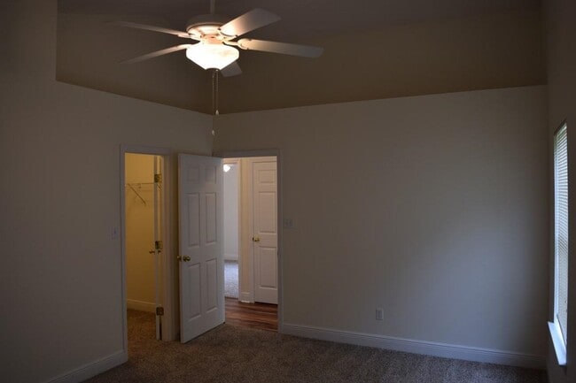Building Photo - 3506 Torrington Way