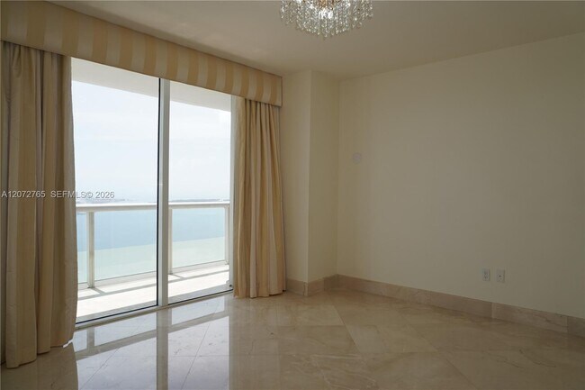 Building Photo - 50 Biscayne Blvd