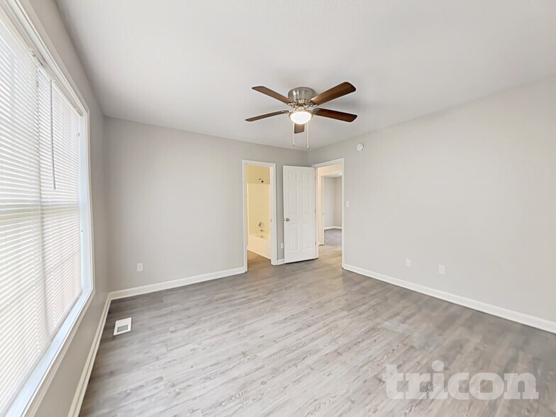 Building Photo - 1031 Castle Rock Ct