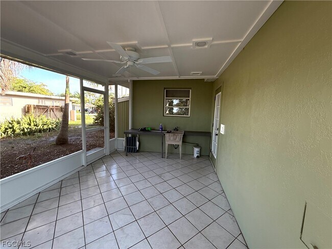 Building Photo - 1354 Stadler Dr