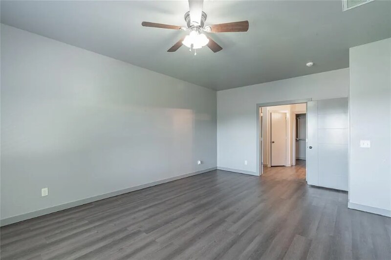 Building Photo - 604 NW 175th St