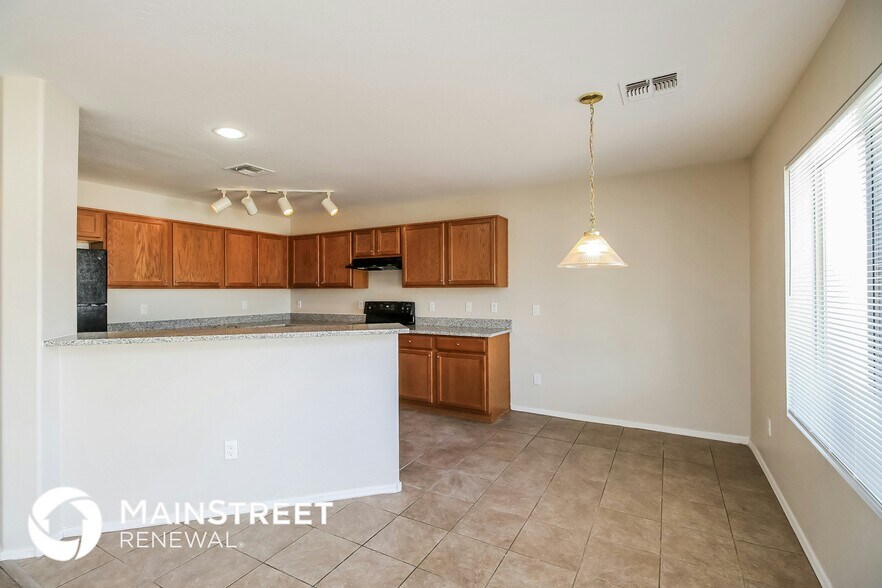 Building Photo - 31305 N Shale Dr
