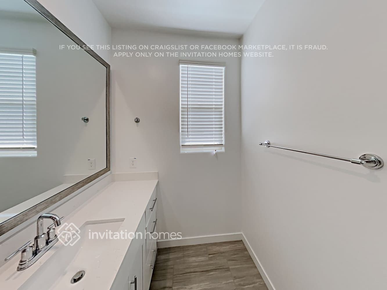 Building Photo - 5921 N 195th Dr