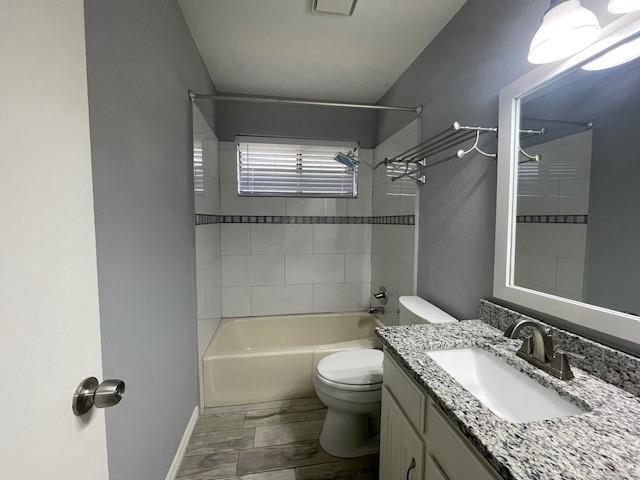 Building Photo - 3208 Flintridge Dr