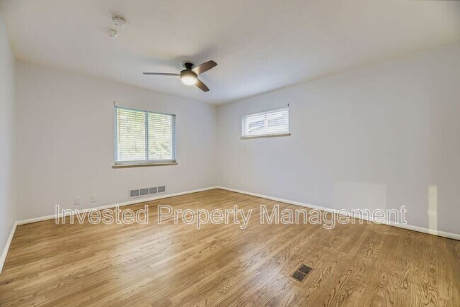Building Photo - 6045 Marshall Ct
