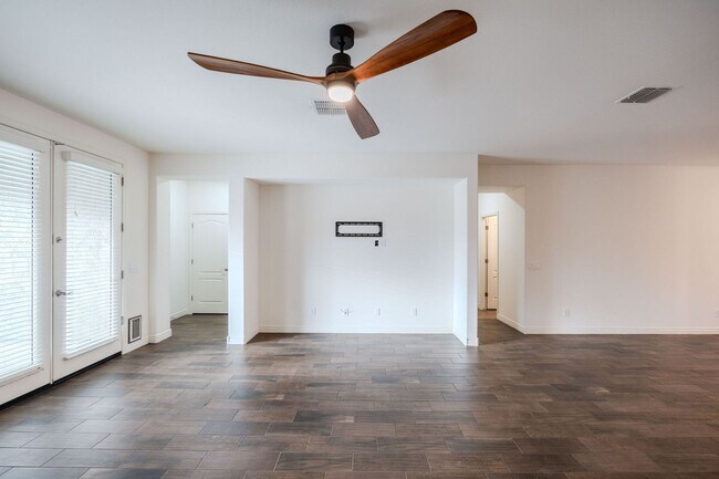 Building Photo - *POOL* Beautiful Gilbert Home Nestled at the Base of the San Tan Mountains