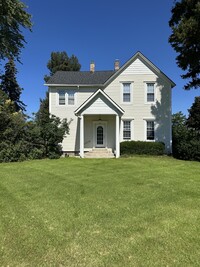 Building Photo - 569 Myrtle Ave