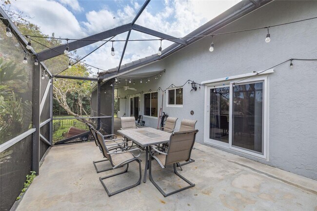 Building Photo - 5460 NW 38th Terrace