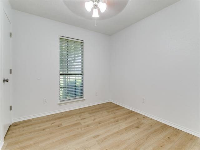 Building Photo - 325 Pepperwood St