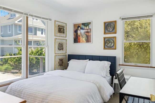 Building Photo - 846 Dune Rd