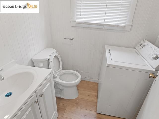 Building Photo - 1655 E 32nd St