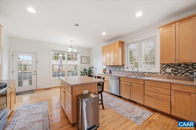 Building Photo - 1375 Amber Ridge Rd