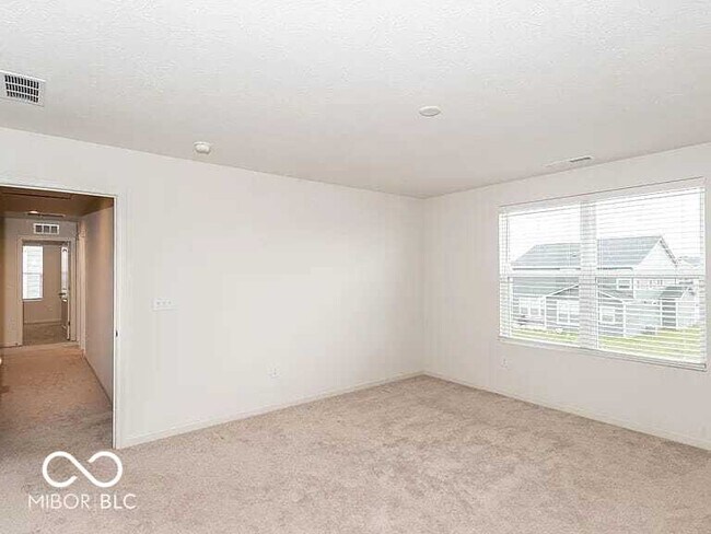 Building Photo - 5403 Veranda Dr