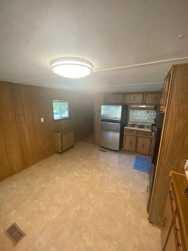 Building Photo - Manufactured Home In Bayview (APP#171)