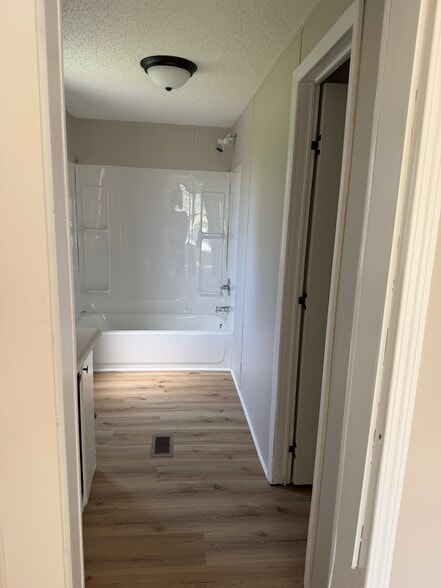 Building Photo - 363 Rolan Gooch Rd