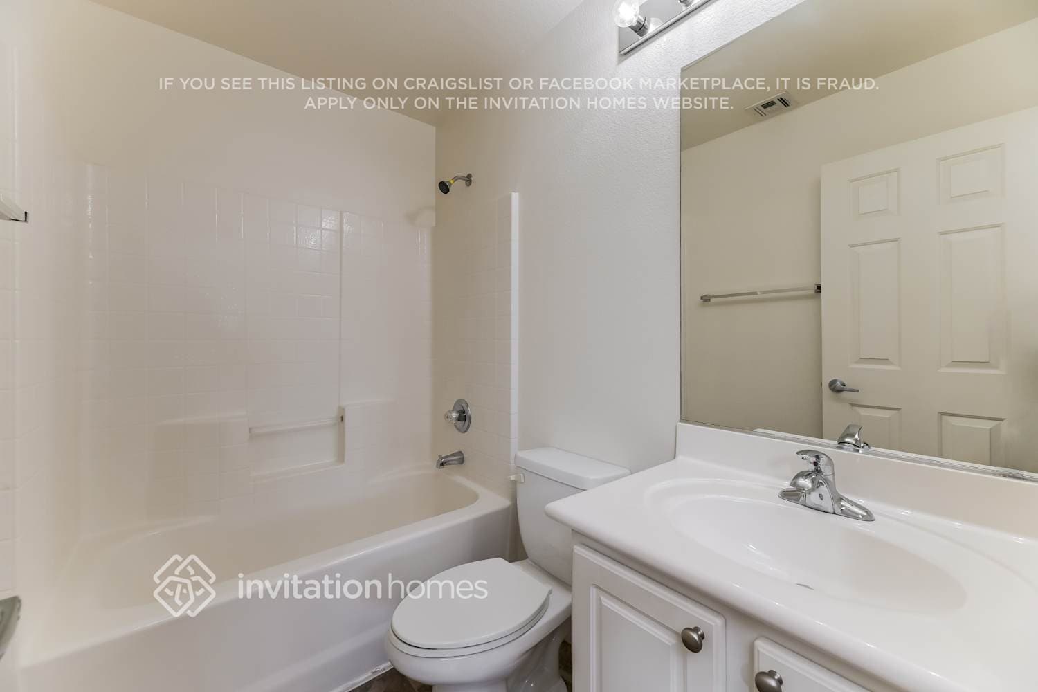 Building Photo - 1290 Cornet St