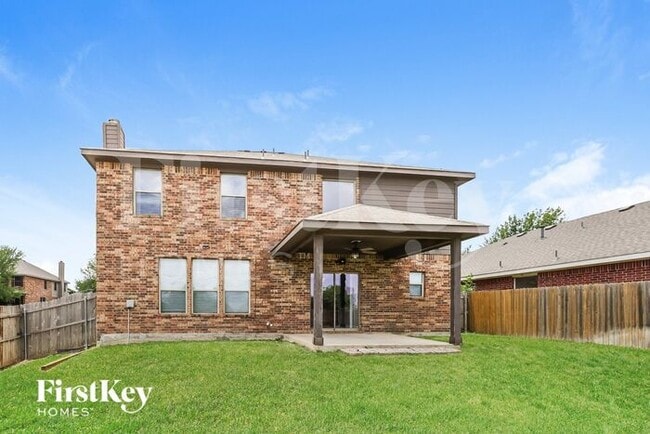 Building Photo - 10700 Lipan Trail