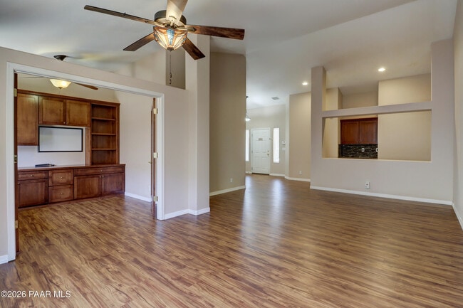 Building Photo - 1681 St Andrews Way