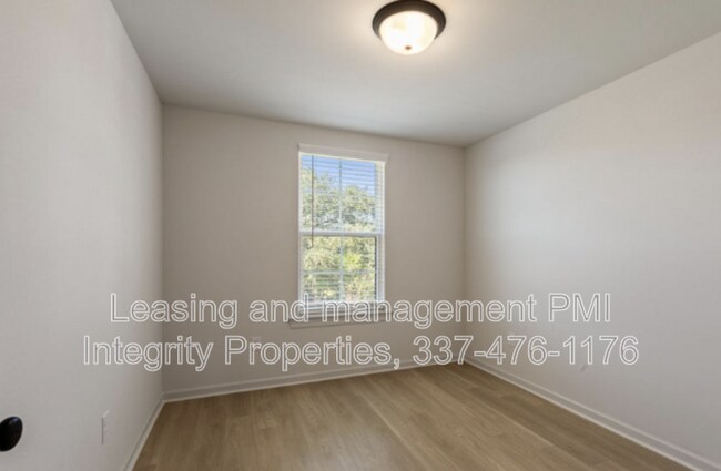 Building Photo - 101 Foster Grove Drive