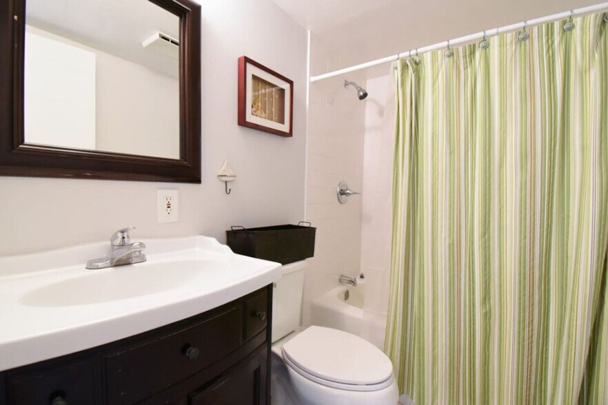 Building Photo - 303 Atlantic Ave