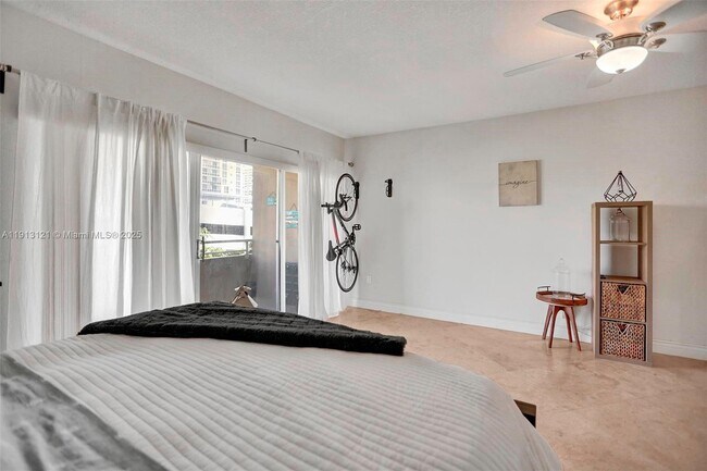 Building Photo - 1965 S Ocean Dr