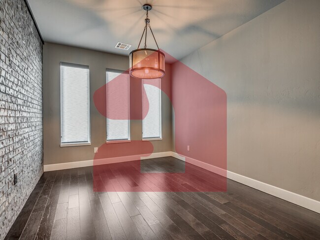 Building Photo - 17413 Melville Ln