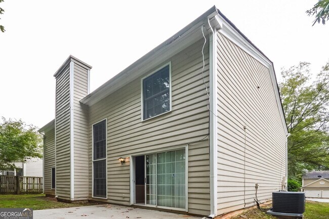 Building Photo - 2970 Binghampton Ln