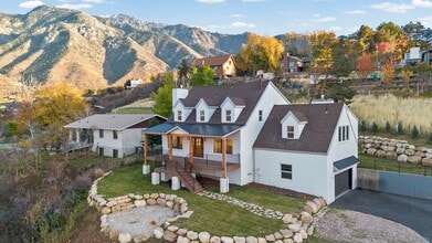 Building Photo - Elevated 5-Bedroom Home in Sandy, UT with Mountain Views!