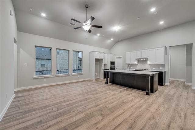 Building Photo - 527 Embargo Dr