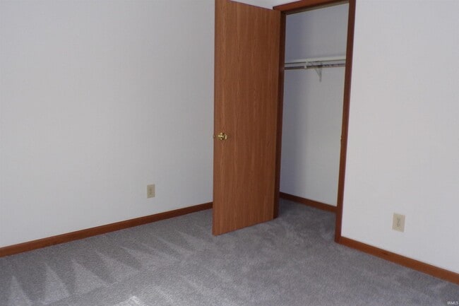 Building Photo - 7623 S 750 E