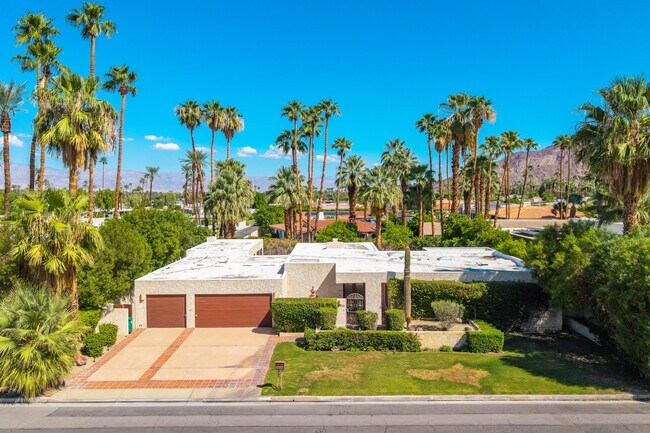Primary Photo - 45458 Rancho Palmeras Dr