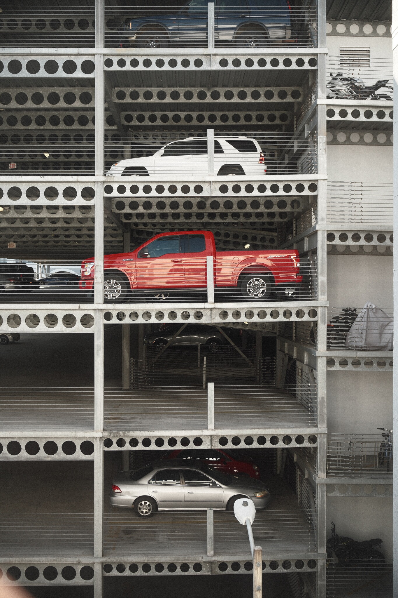 Building Photo - 304 E South St