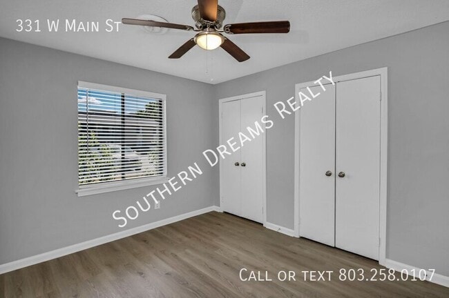 Building Photo - 331 W Main St