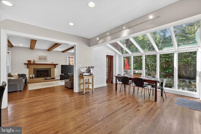 Building Photo - 5115 Cape Cod Ct